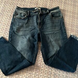 Women’s KanCan jeans - like new!